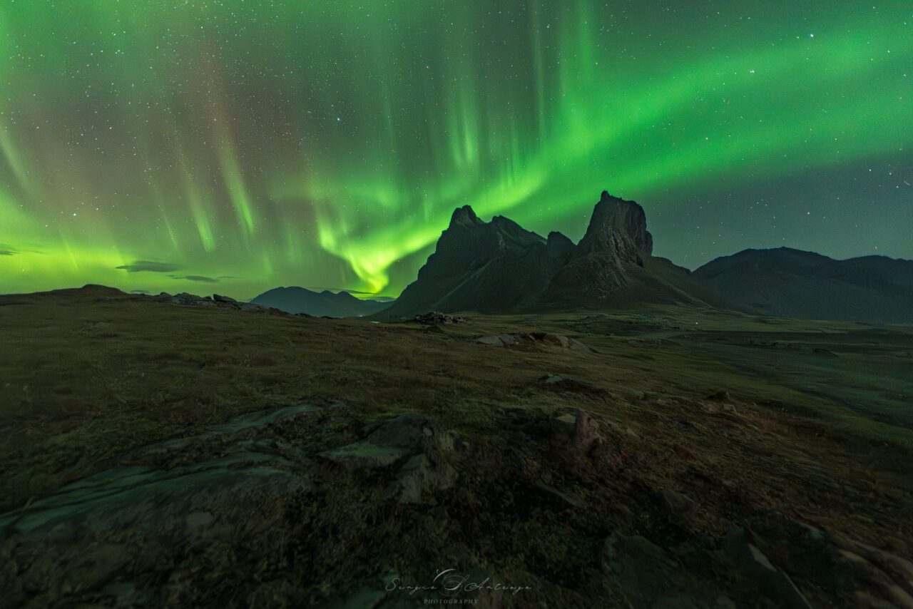 Hvalnes auroras boreales Islandia octubre